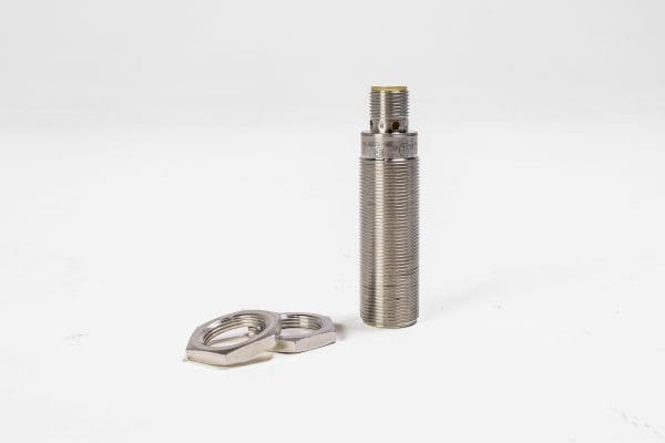 Interruptor de proximidad IGM204/ PROXIMITY SWITCH IGM204