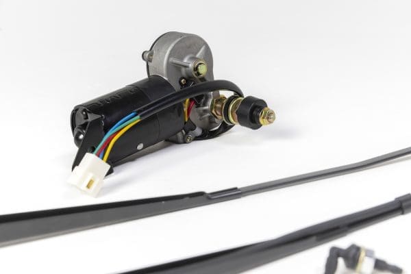 FRONT WINDSHIELD WIPER Y0316007108 - Imagen 3
